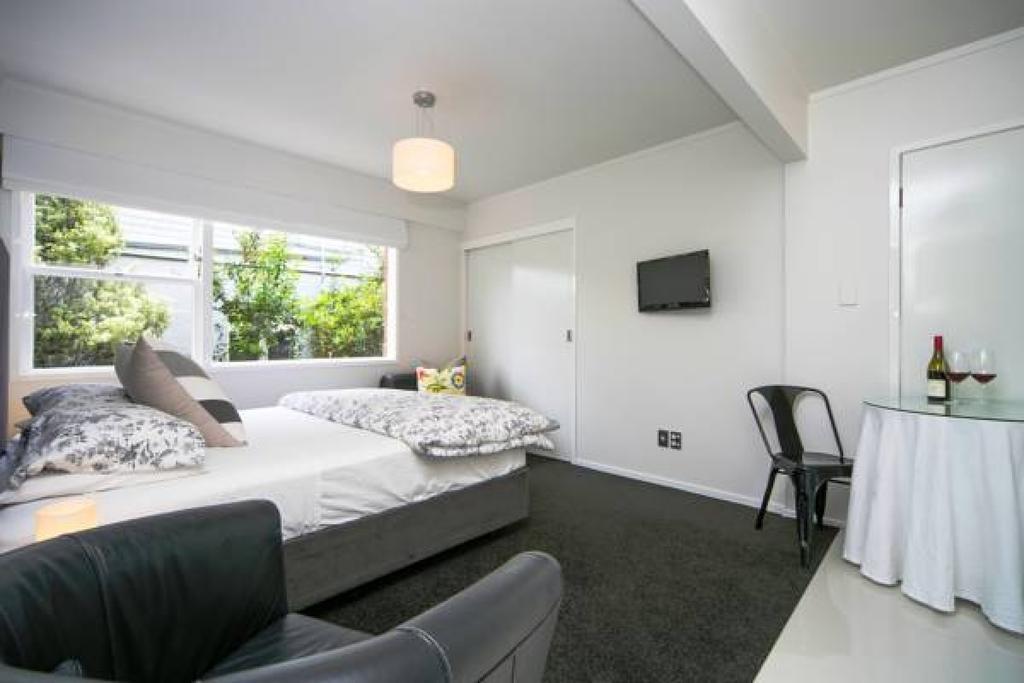 Kohimarama Beach Bed & Breakfast - Style And Privacy In Superb Location Auckland Bilik gambar
